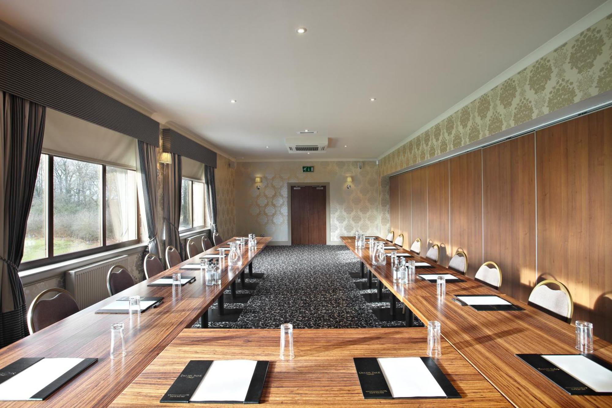 Dalziel Park Hotel มาเทอร์เวลล์ ภายนอก รูปภาพ