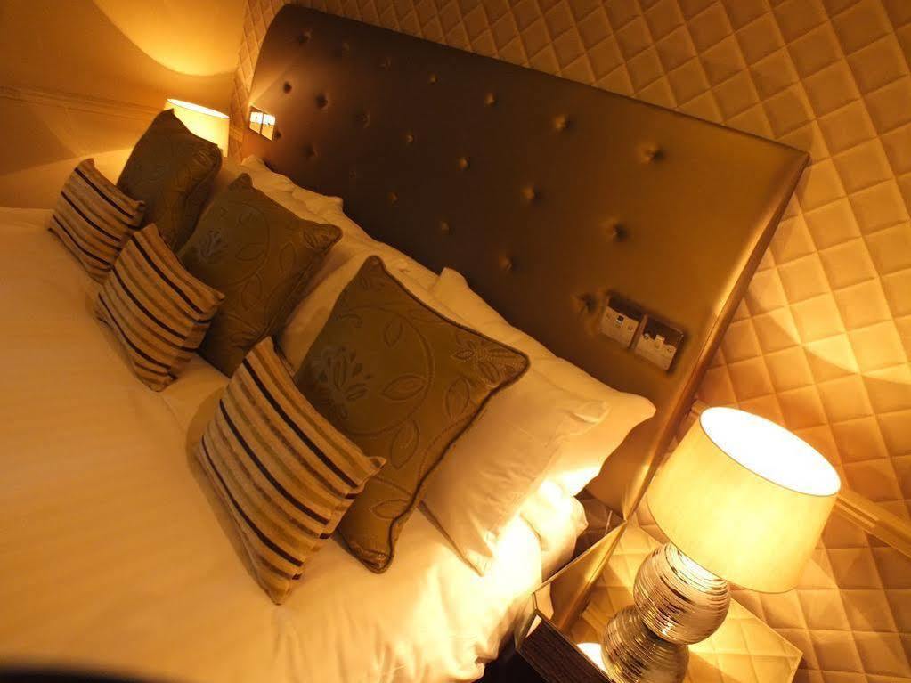 Dalziel Park Hotel มาเทอร์เวลล์ ภายนอก รูปภาพ